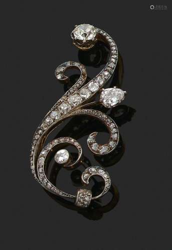 BROCHE « VOLUTES »Diamants tailles ancienne et roseArgent (É...