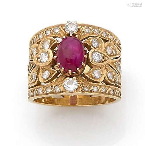 BAGUE « RUBIS »Rubis cabochon, diamants rondsOr 18k (750)Td....