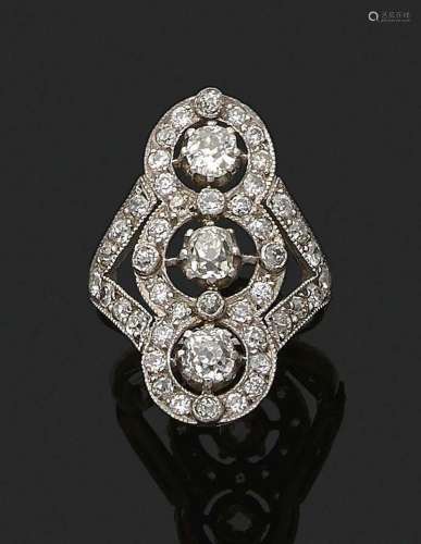 BAGUE Diamants taille ancienneOr 18k (750), platine (850)Td....