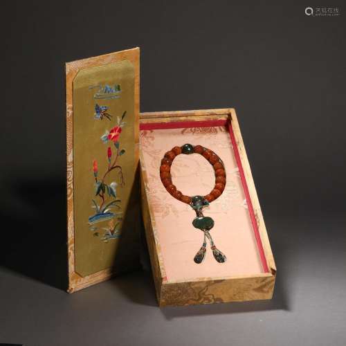 Qing Dynasty Beeswax Eighteen Sons Handheld