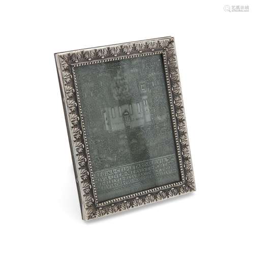 Silver frame and Buccellati engraving