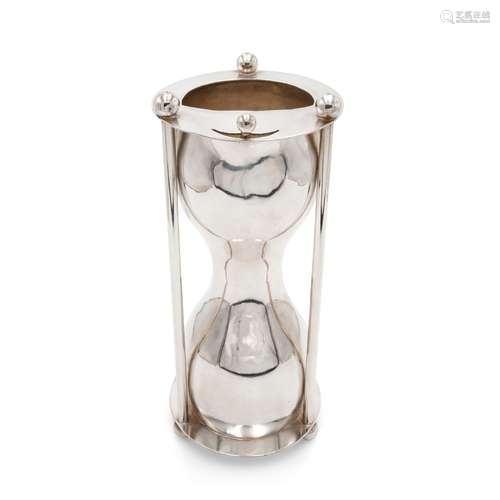 Hourglass cocktail shaker with spoon