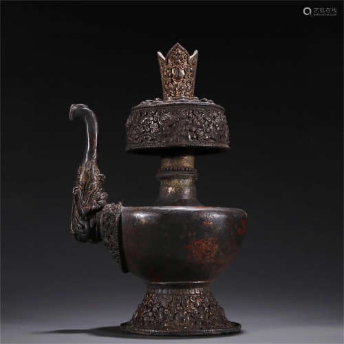 A Chinese Bronze Wine Pot