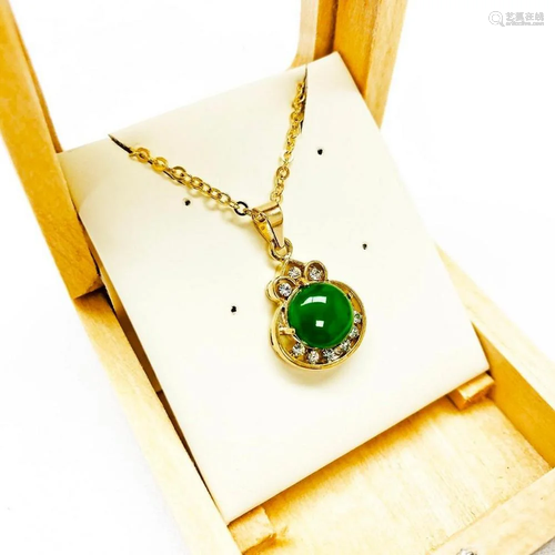 Simple Ladies .87ct Round Cut Canadian Jade in 18K Gold Plat...