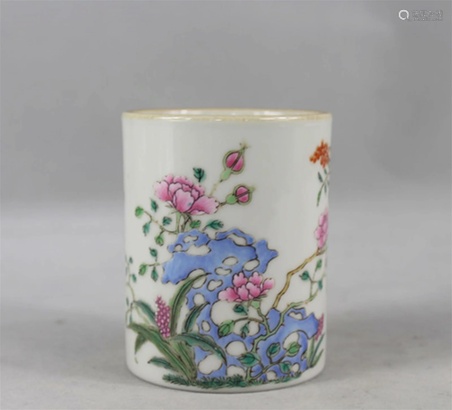 A Chinese Famille-Rose Porcelain Brush Pot