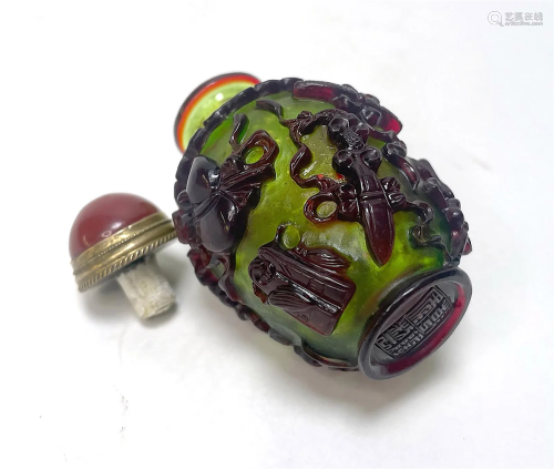 Outstanding Signed Carved Glass Snuff Bottle