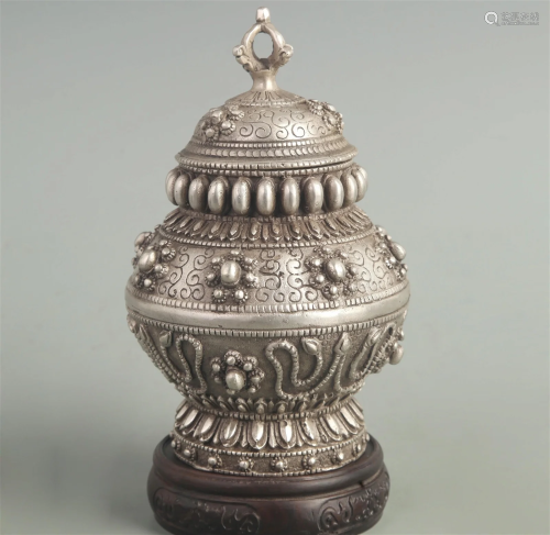 A FINE WHITE BRONZE MADE JAR WITH LID