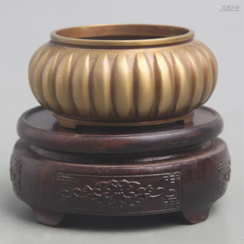 A FINE THREE FOOT BRONZE CENSER