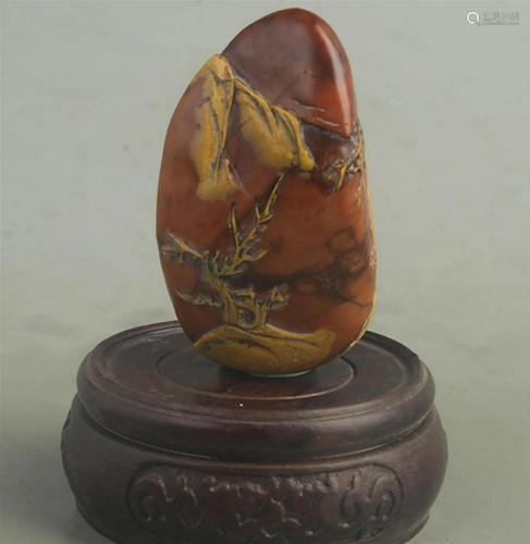 A FINELY CARVED TIAN HUANG STONE SEAL