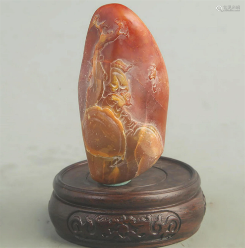 A FINELY CARVED TIAN HUANG STONE SEAL