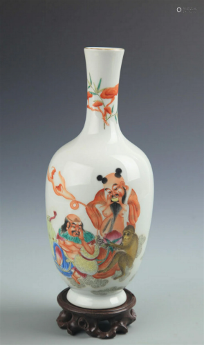 RARE FAMILLE ROSE MONKEY AND CHARACTER PATTERN BOTTLE