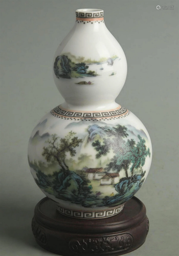 A FINE LANDSCAPING PATTERN CALABASH SHAPED BOTTLE