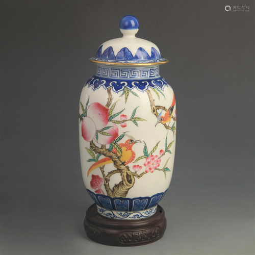 ENAMEL COLOR FLOWER AND BIRD PATTERN PORCELAIN VASE WITH LID