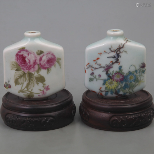 TWO BLUE AND WHITE FAMILLE ROSE FLOWER PATTERN SNUFF BOTTLE