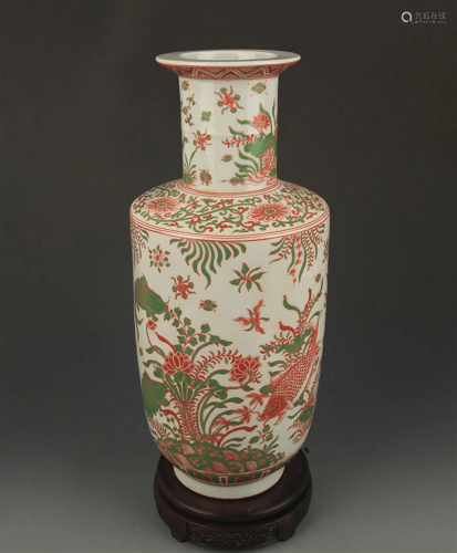 A TALL LOTUS AND FISH PAINTED PORCELAIN VASE