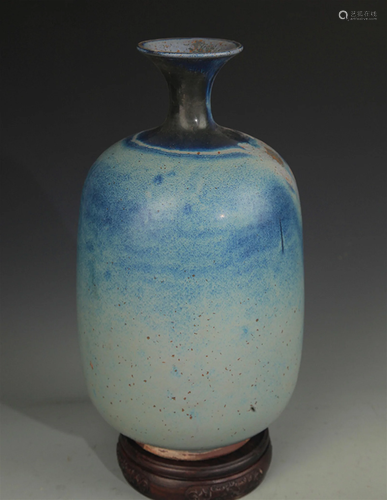 A FINE LUN JUN GLAZE LIGHT BLUE COLOR JAR