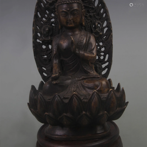 A FINE BRONZE AMITABHA STATUE