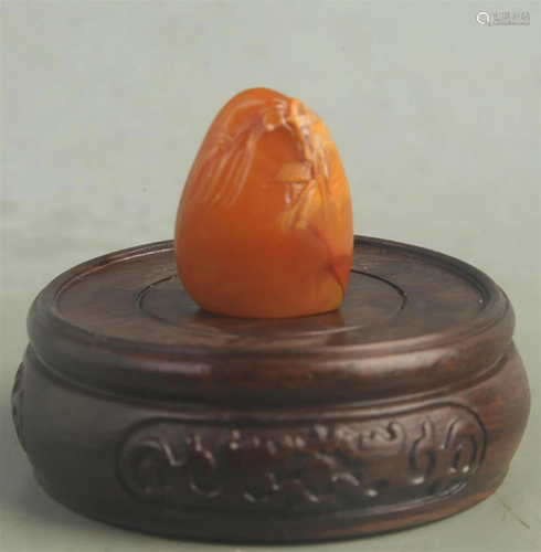 A FINE TIAN HUANG STONE SEAL