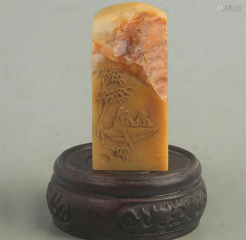 A FINE TIAN HUANG STONE SEAL