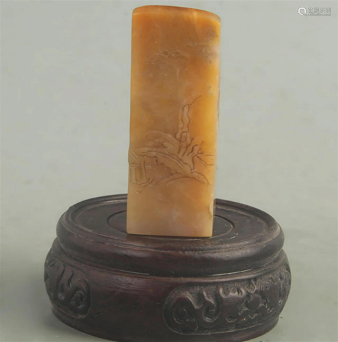 A FINE TIAN HUANG STONE SEAL