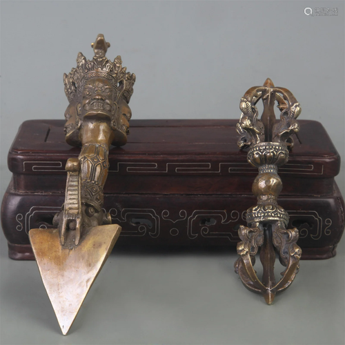 SET OF TIBETAN BUDDHISM VAJRA AND INSTRUMENTS