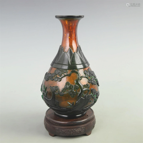 RARE FINE FLOWER AND BIRD PATTERN GLASS BOTTLE