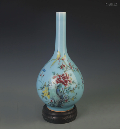 RARE LIGHT BLUE GLAZE FAMILLE ROSE PORCELAIN VASE