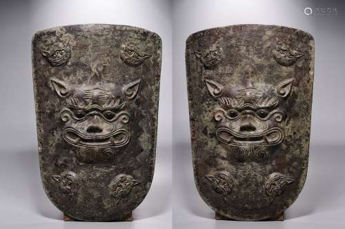 A pair of bronze beast shields in Ming Dynasty