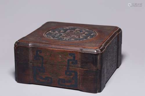 Qing Dynasty, rosewood painted chi dragon pattern lid box