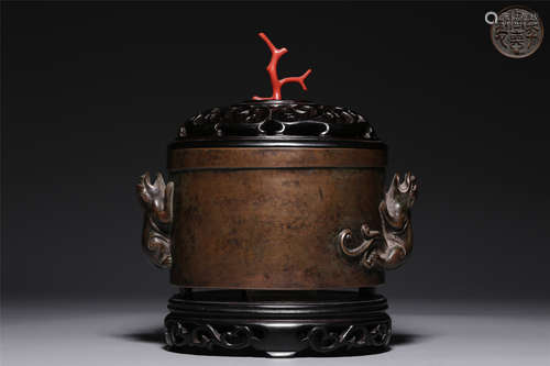 Ming Dynasty chi dragon ear cylinder type copper censer