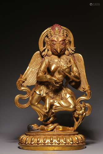 Qing Dynasty, bronze gilt Dapeng Buddha mother statue