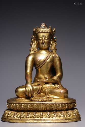 Qing Dynasty, bronze gilt tathagata sitting statue