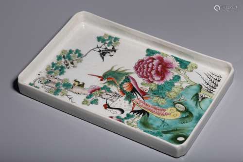 Pastel flower and bird tray from the Republic of China