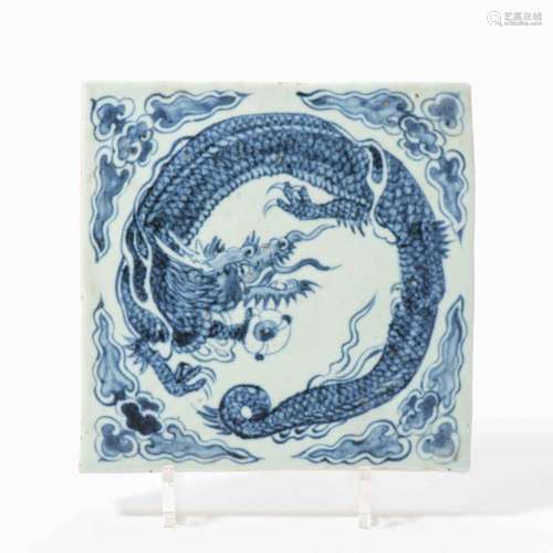 A CHINESE BLUE AND WHITE 'DRAGON' TILE QING DYNASTY ...