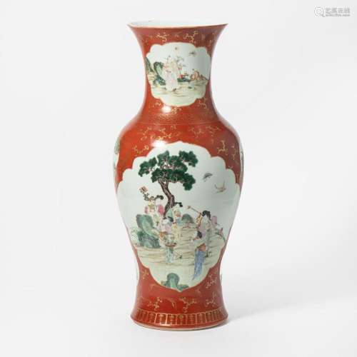 A LARGE CHINESE CORAL-GROUND FAMILLE ROSE VASE LATE 19TH-EAR...