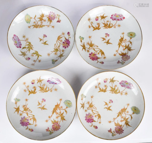 A Set of Four Famille Rose Plates, 18-19thC