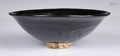 A Black Glaze Pottery Bowl