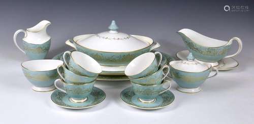 A Royal Doulton 'DE LAMERIE' part tea / dinner servi...