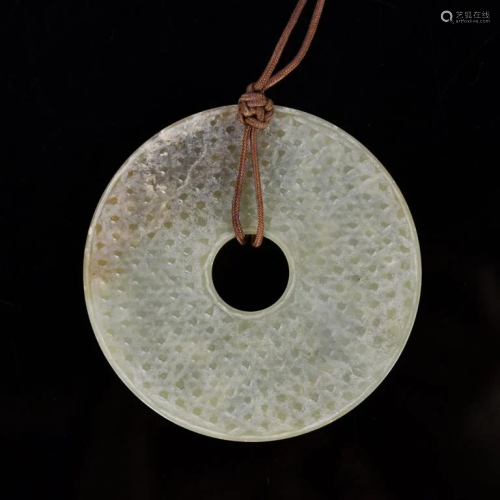 A Grain Pattern Jade Bi Disc