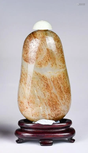 A Jade Snuff Bottle Qing