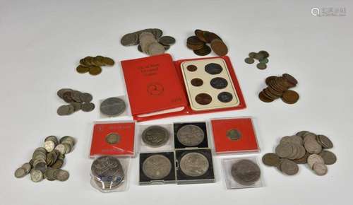 A collection of vintage / antique coinage to include silver ...