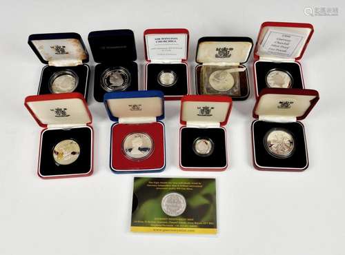 Numismatics interest - A collection of various Guernsey Silv...