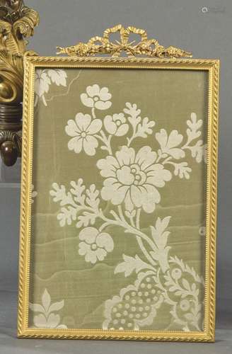 Bronze picture frames and bowknot