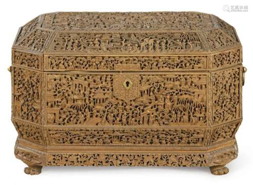 Chinese box in sandalwood octagonal in shape and profusely c...