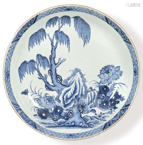 Large bowled plate of Chinese porcelain from the Company of ...