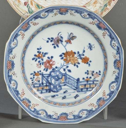 Company of the Indies porcelain plate in blue and white, pin...