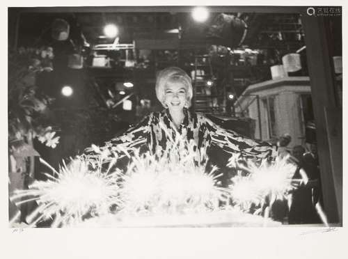 LawrenceSchiller,Americanb.1936-MarilynMonroe,Birthdaycake,2...