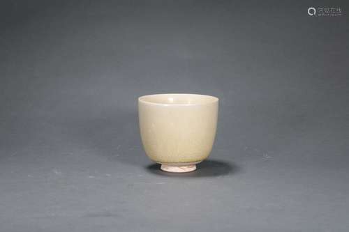 Carved Greyish and White-Glazed Cup