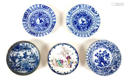 A group of 18th and 19th century Chinese porcelain saucer di...