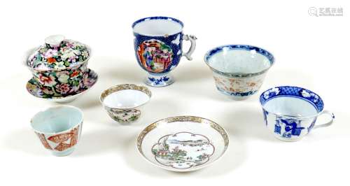 A group of Chinese porcelain tea bowl, saucers, and cups, 18...